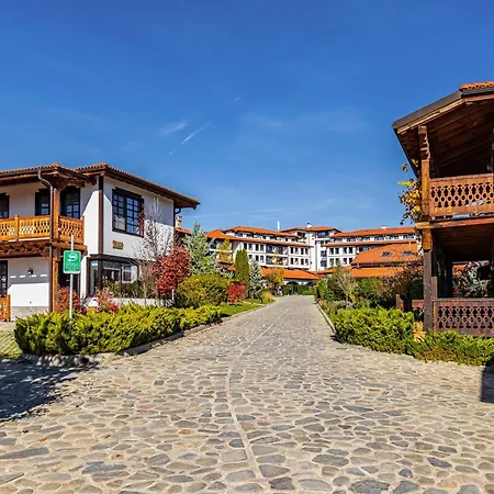 Vacation In Complex Apartment